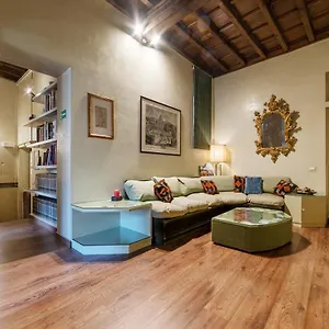 Pantheon Luxury Apartment Rome