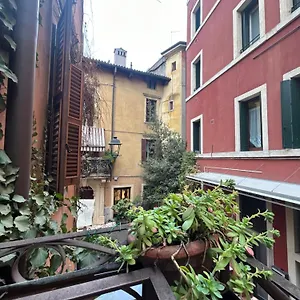 Residenza Della Samaritana Classici Verona