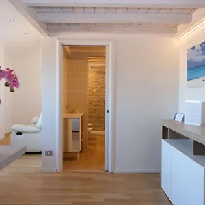 Vr Attico Di Lino Verona